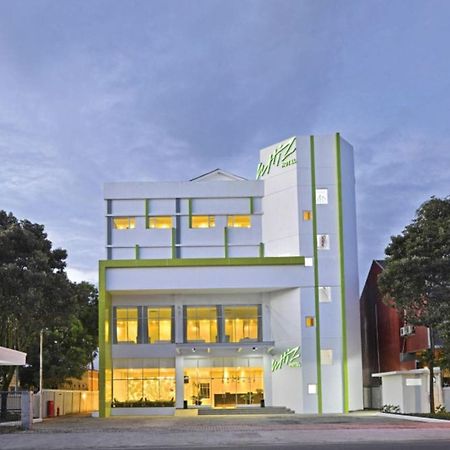Whiz Prime Hotel Sudirman Cilacap Zewnętrze zdjęcie